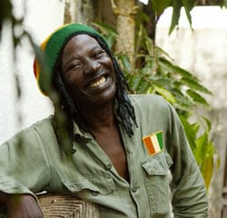 Alpha Blondy sur les routes de France 8