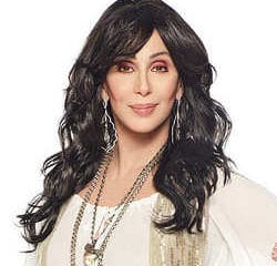 La chanteuse Cher dévastée par la mort du père de son fils 8