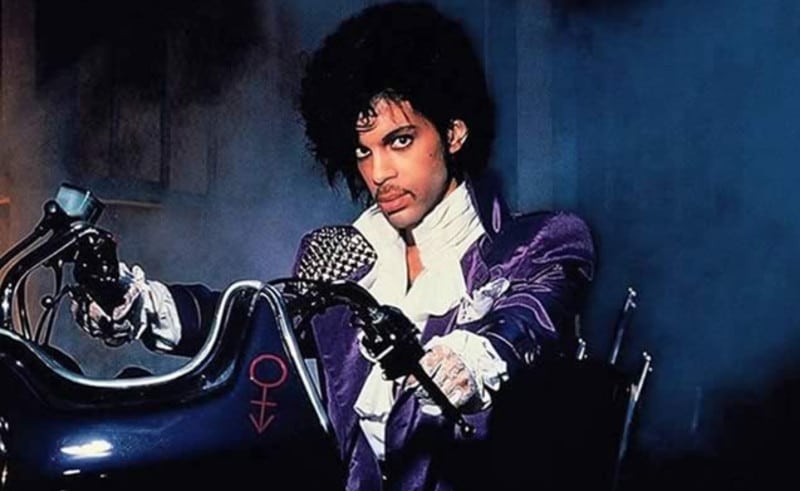 Sony Music et les héritiers de Prince ont signé un contrat de distribution concernant 35 albums du chanteur